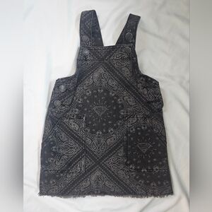 Cotton On Girls Superman License Black Denim Paisley Pinafore- Size 3
